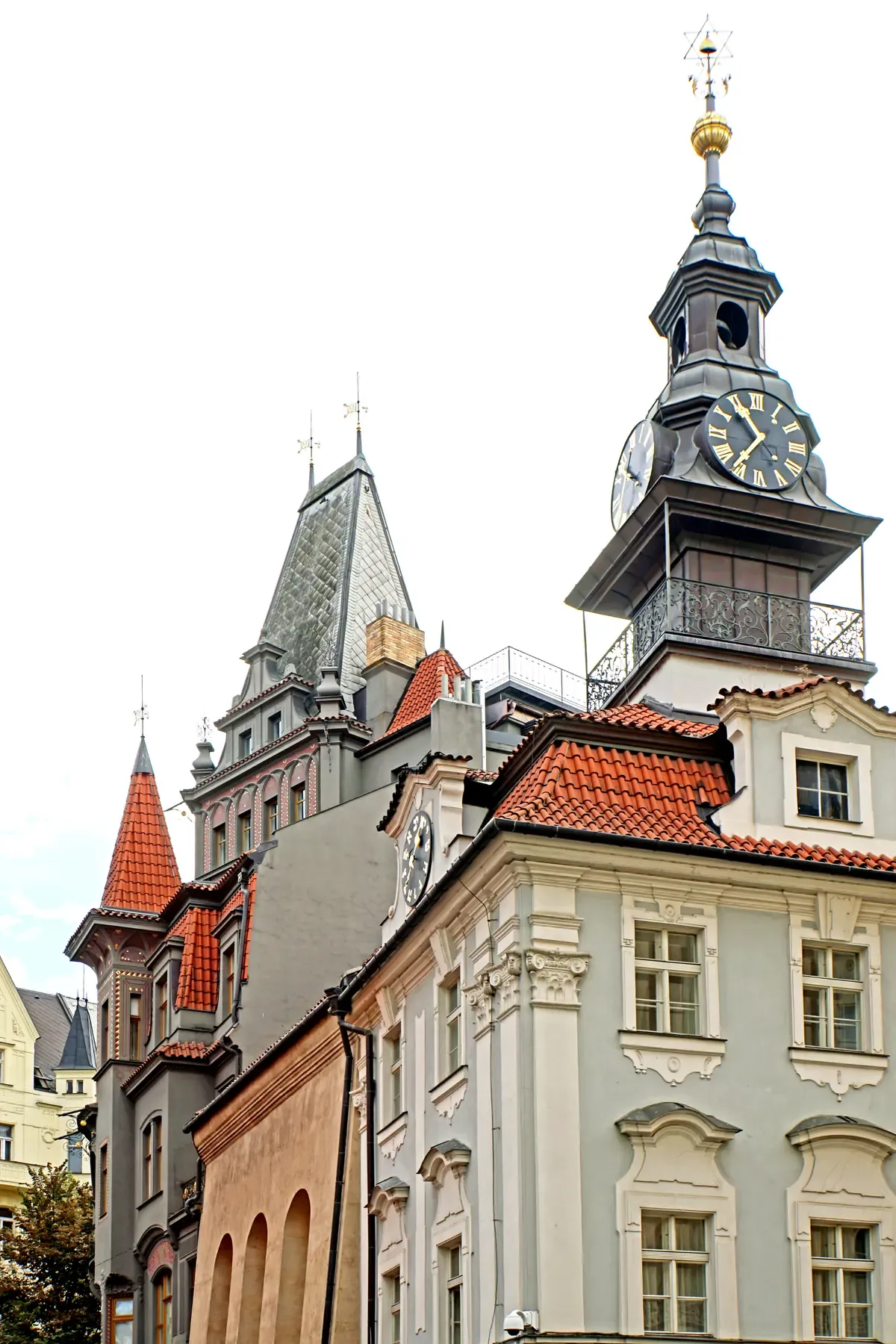 Clock tower of the Jewish Town Hall in Josefov on a Prague Jewish Quarter tour